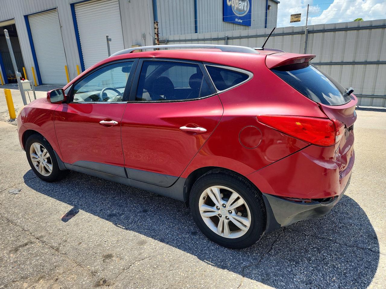KM8JU3AC0BU128491 · 2011 HYUNDAI TUCSON · 2/13
