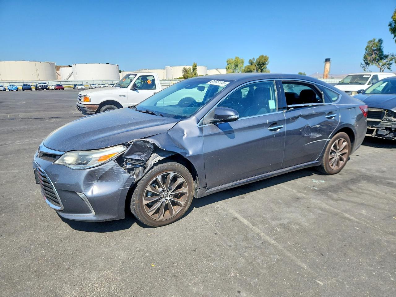 4T1BK1EB4JU285889 · 2018 TOYOTA AVALON
