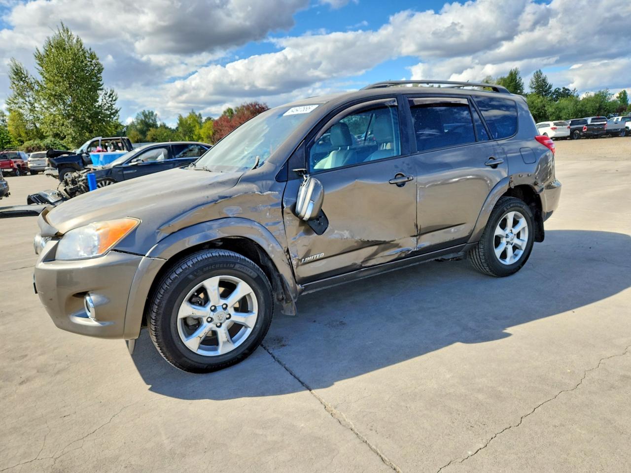 2010 TOYOTA RAV4