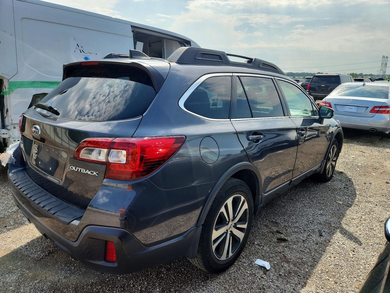 4S4BSAKCXJ3200542 · 2018 SUBARU OUTBACK · 3/12