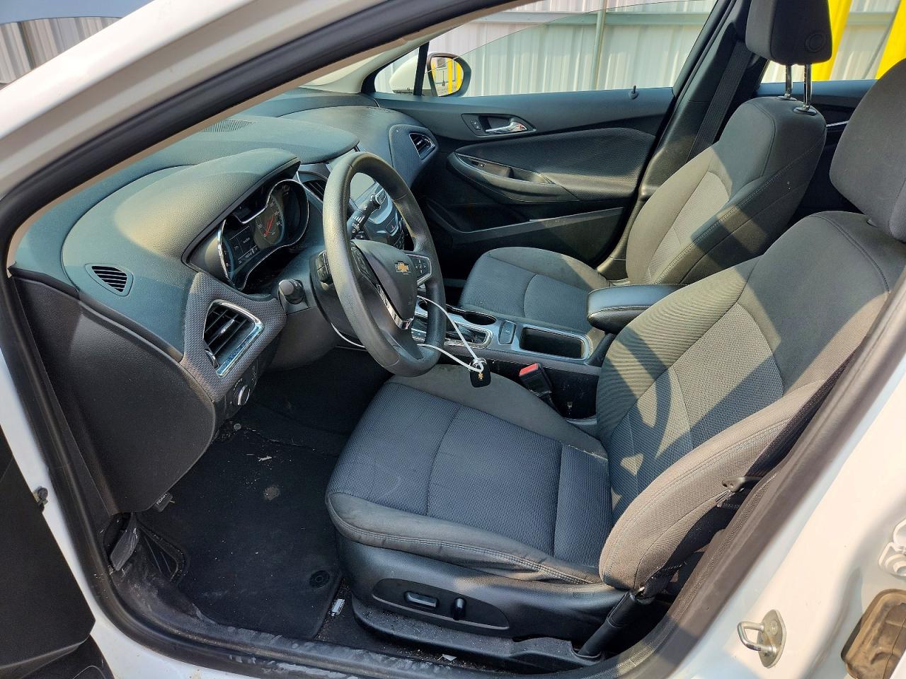 1G1BE5SM1J7196751 · 2018 CHEVROLET CRUZE · 7/12
