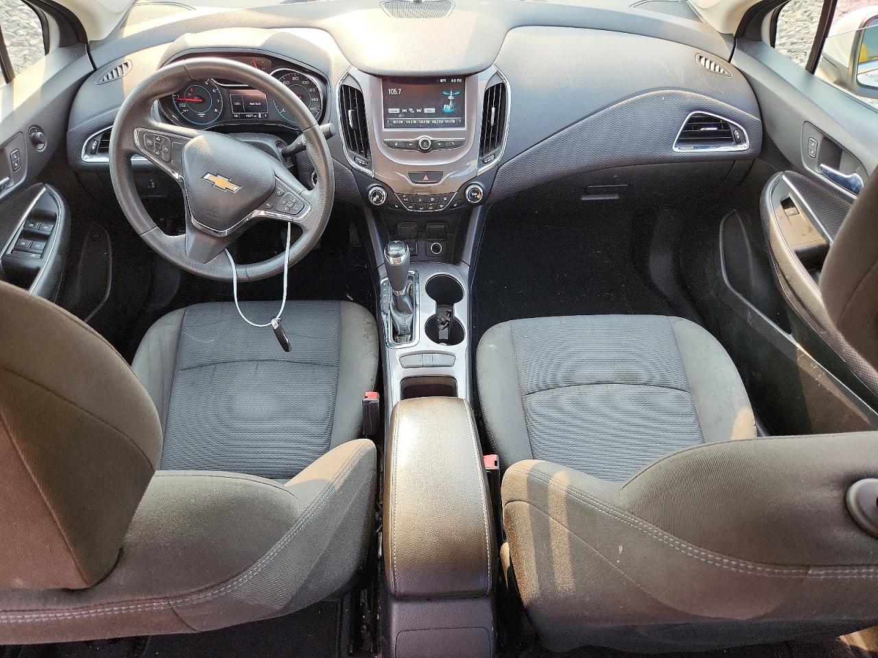 1G1BE5SM1J7196751 · 2018 CHEVROLET CRUZE · 8/12