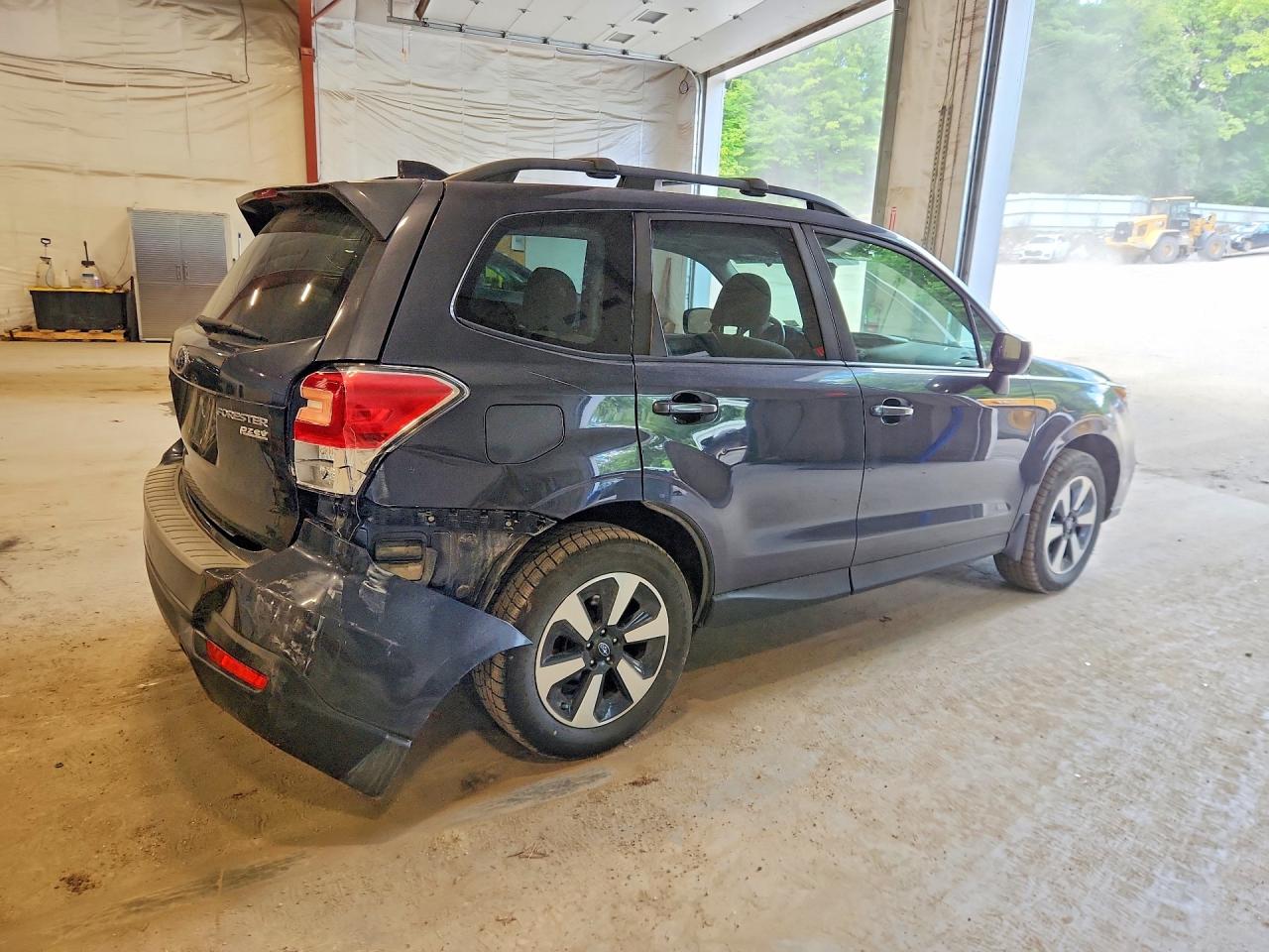 JF2SJAECXHG804275 · 2017 SUBARU FORESTER · 3/13