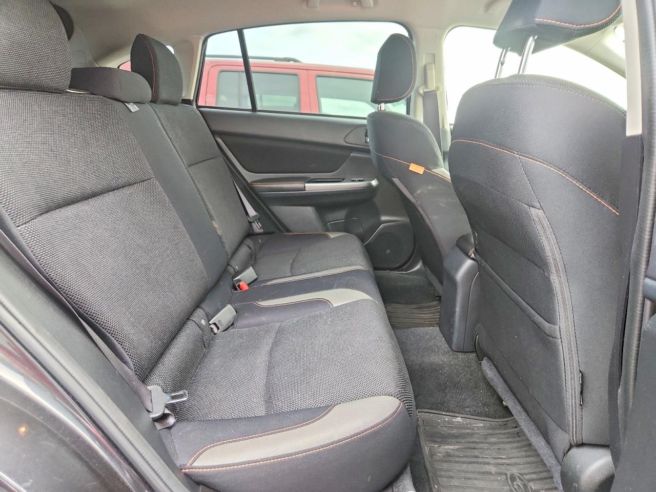 JF2GPABC9H8218637 · 2017 SUBARU CROSSTREK · 10/12