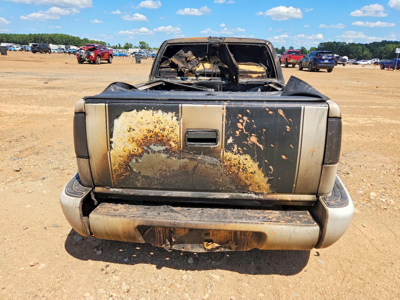 1GCCS19WX28262505 · 2002 CHEVROLET S TRUCK · 6/11