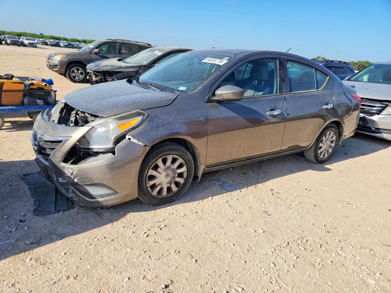 2015 NISSAN VERSA