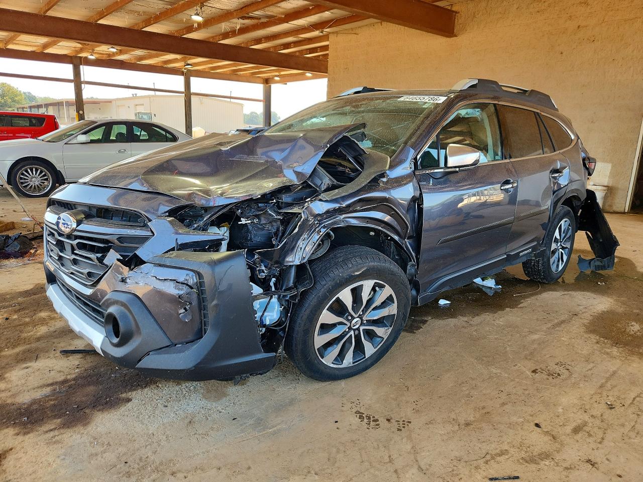 4S4BTGPD8R3253723 · 2024 SUBARU OUTBACK