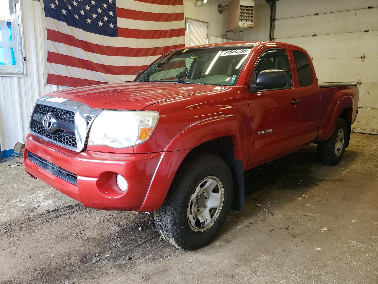 5TFUU4EN0BX009096 · 2011 TOYOTA TACOMA