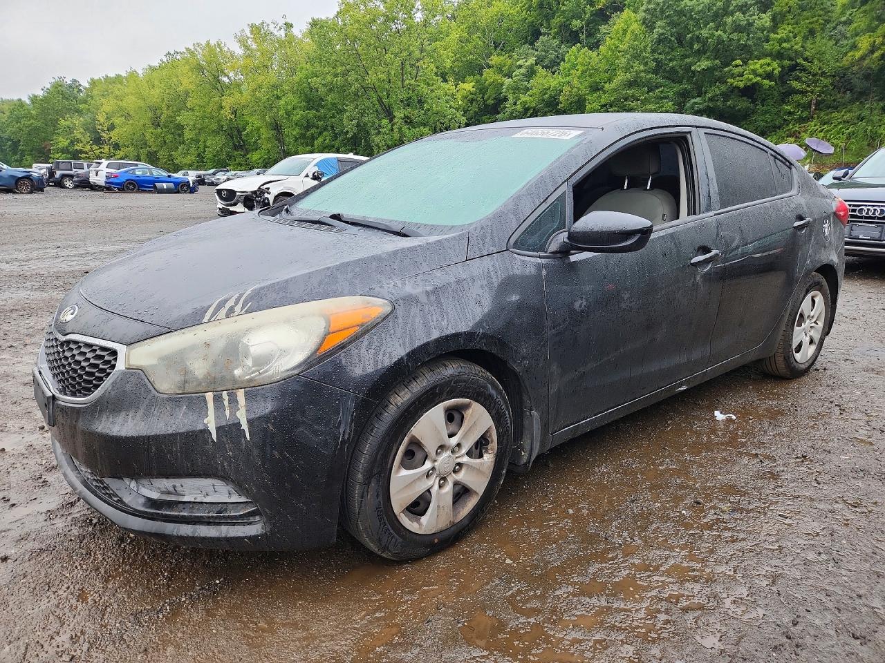 KNAFK4A62F5337633 · 2015 KIA FORTE