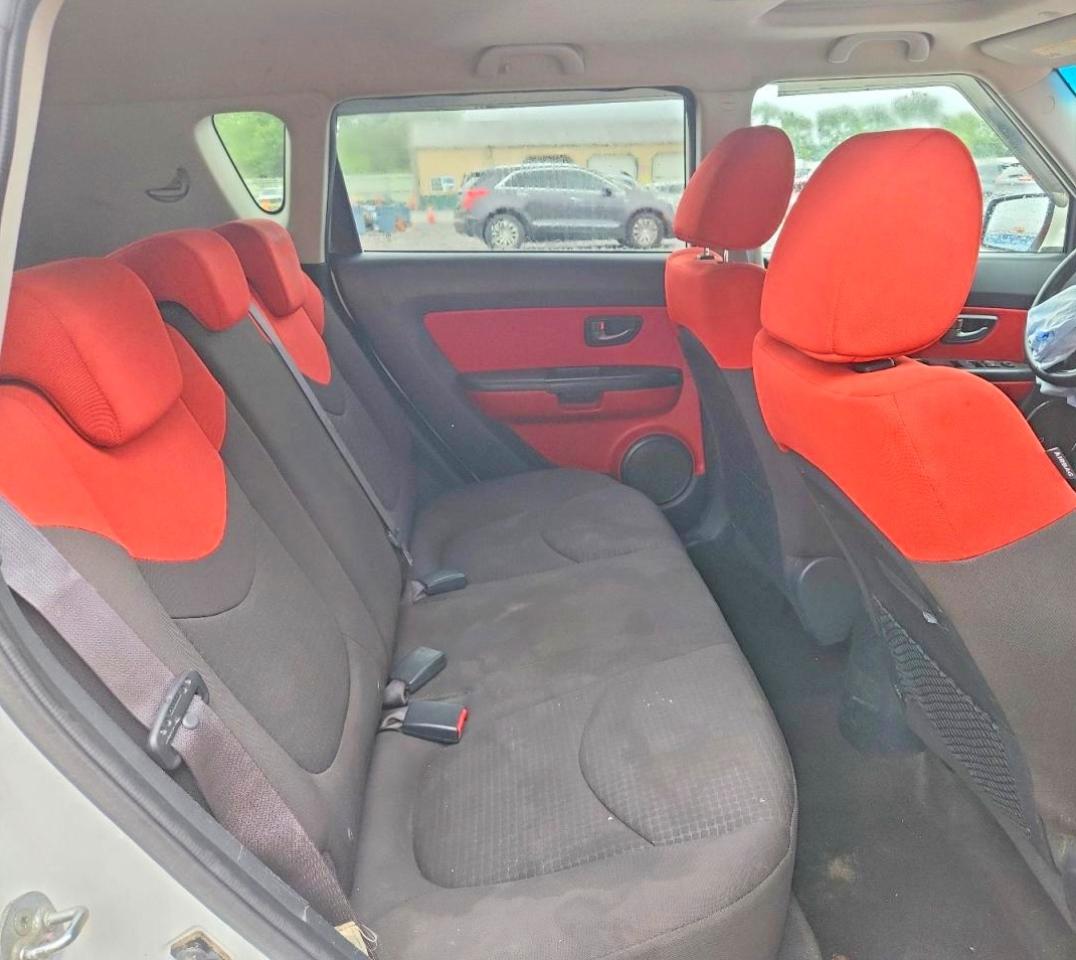 KNDJT2A27A7701179 · 2010 KIA SOUL · 10/12