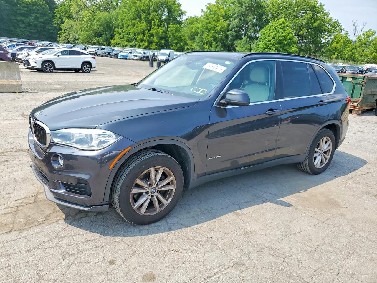 5UXKR0C56F0P09786 · 2015 BMW X5