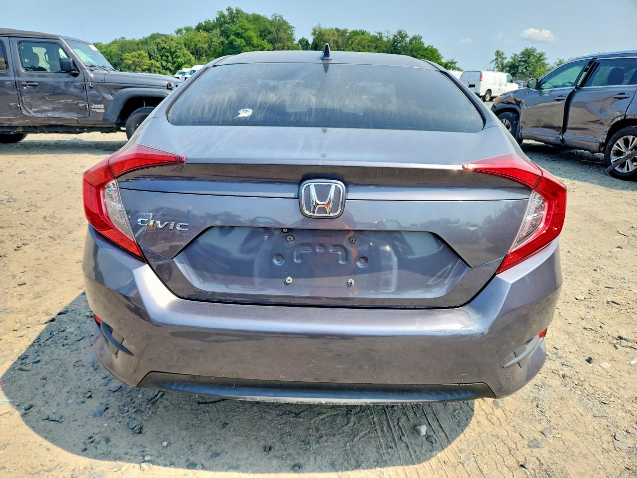 2HGFC2F75HH519099 · 2017 HONDA CIVIC · 6/12