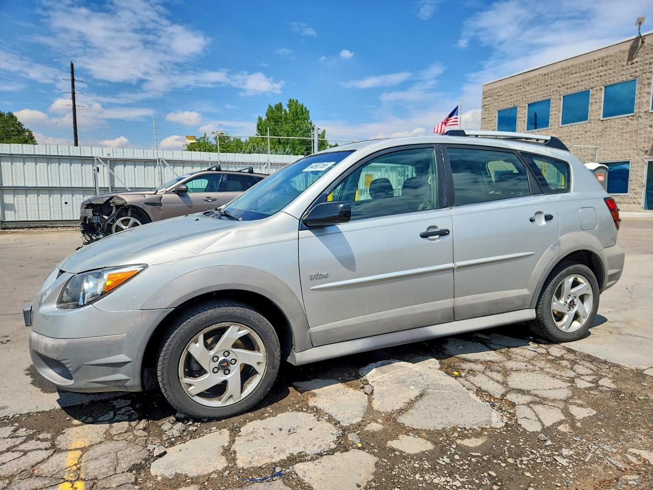 5Y2SM648X4Z433178 · 2004 PONTIAC VIBE