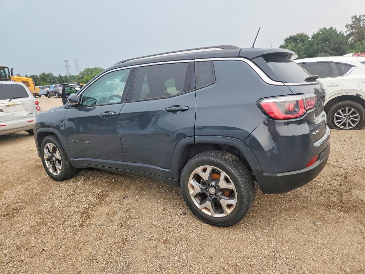 3C4NJDCB2JT423559 · 2018 JEEP COMPASS · 2/12
