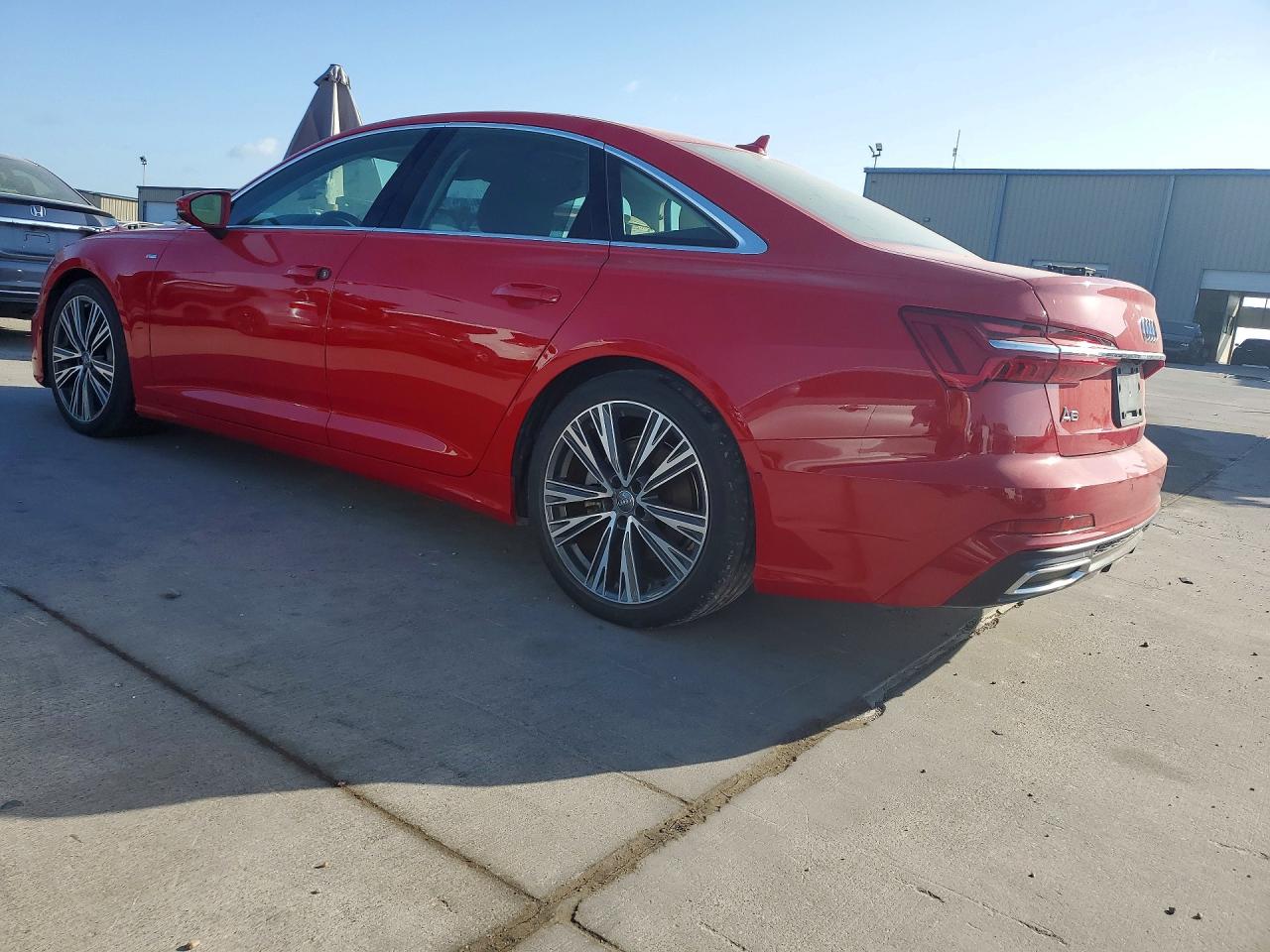 WAUL2AF25KN093171 · 2019 AUDI A6 · 2/12