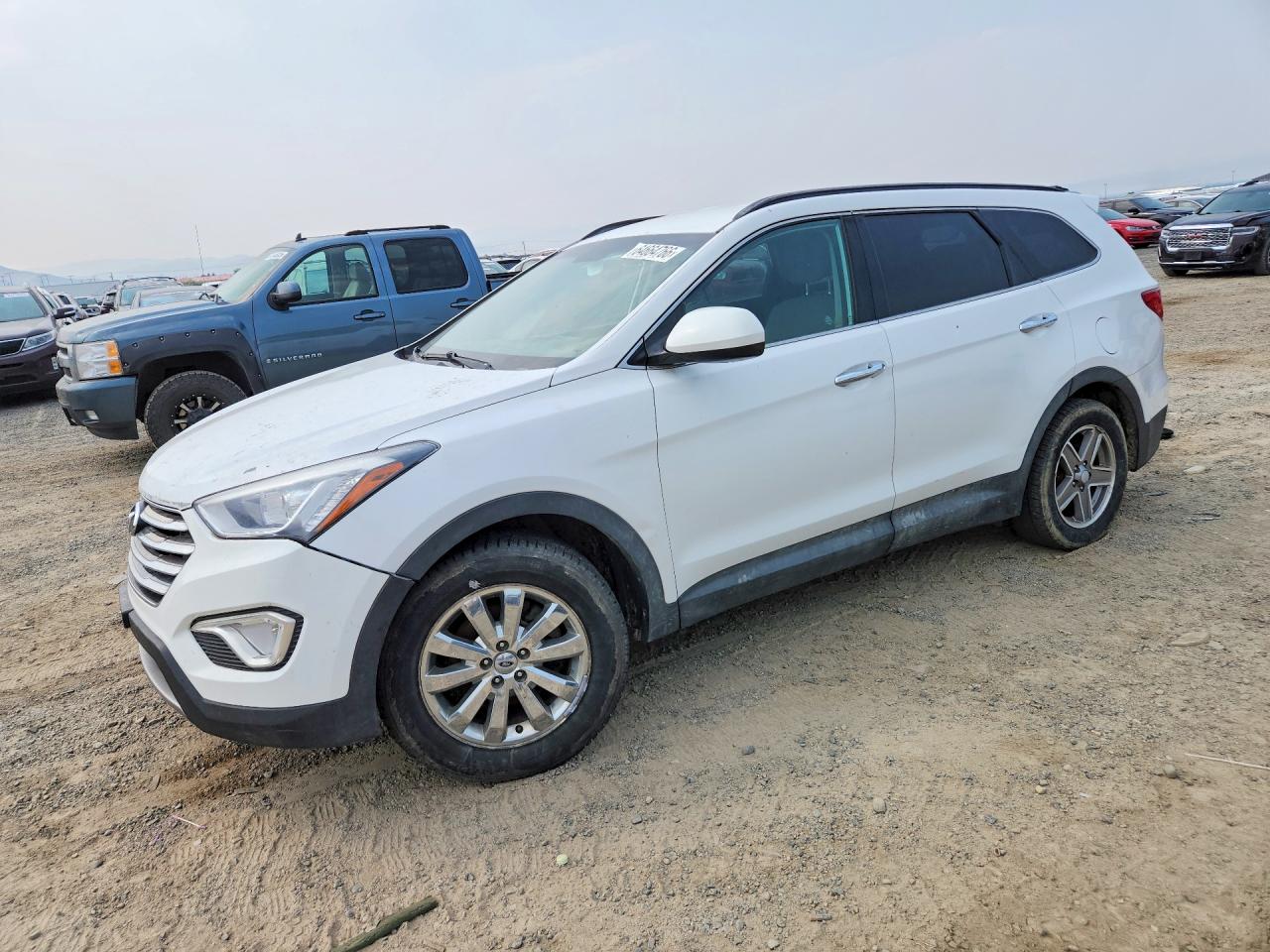 KM8SMDHF3FU089377 · 2015 HYUNDAI SANTA FE