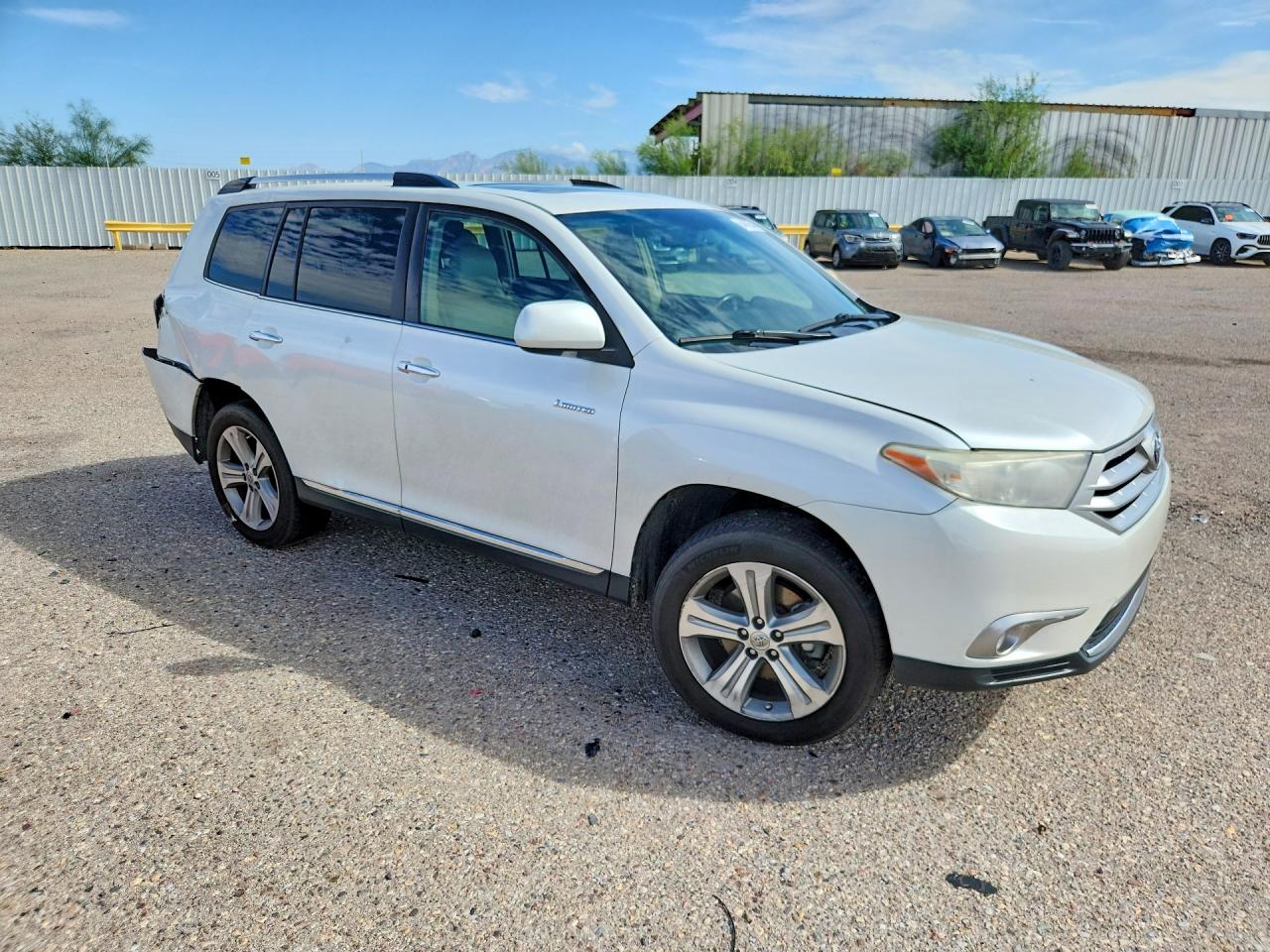 5TDDK3EH9CS171746 · 2012 TOYOTA HIGHLANDER · 4/13