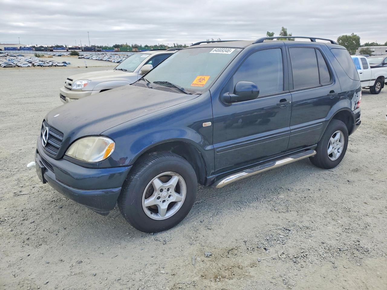 2000 MERCEDES-BENZ ML