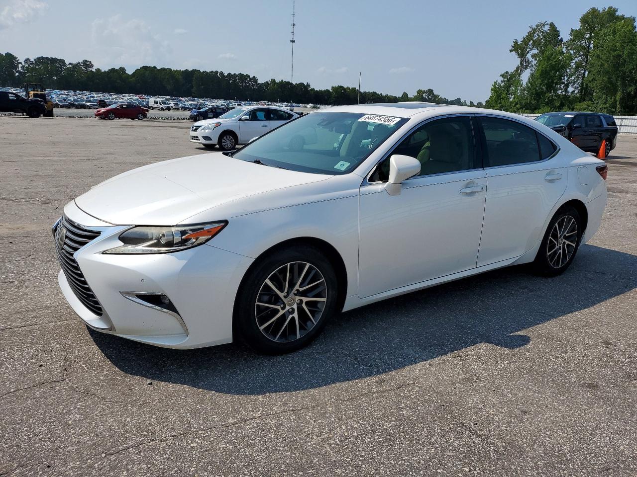 2016 LEXUS ES