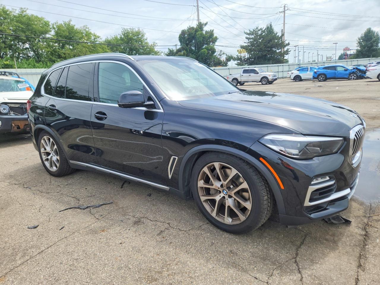 5UXTA6C08M9D53551 · 2021 BMW X5 · 4/13