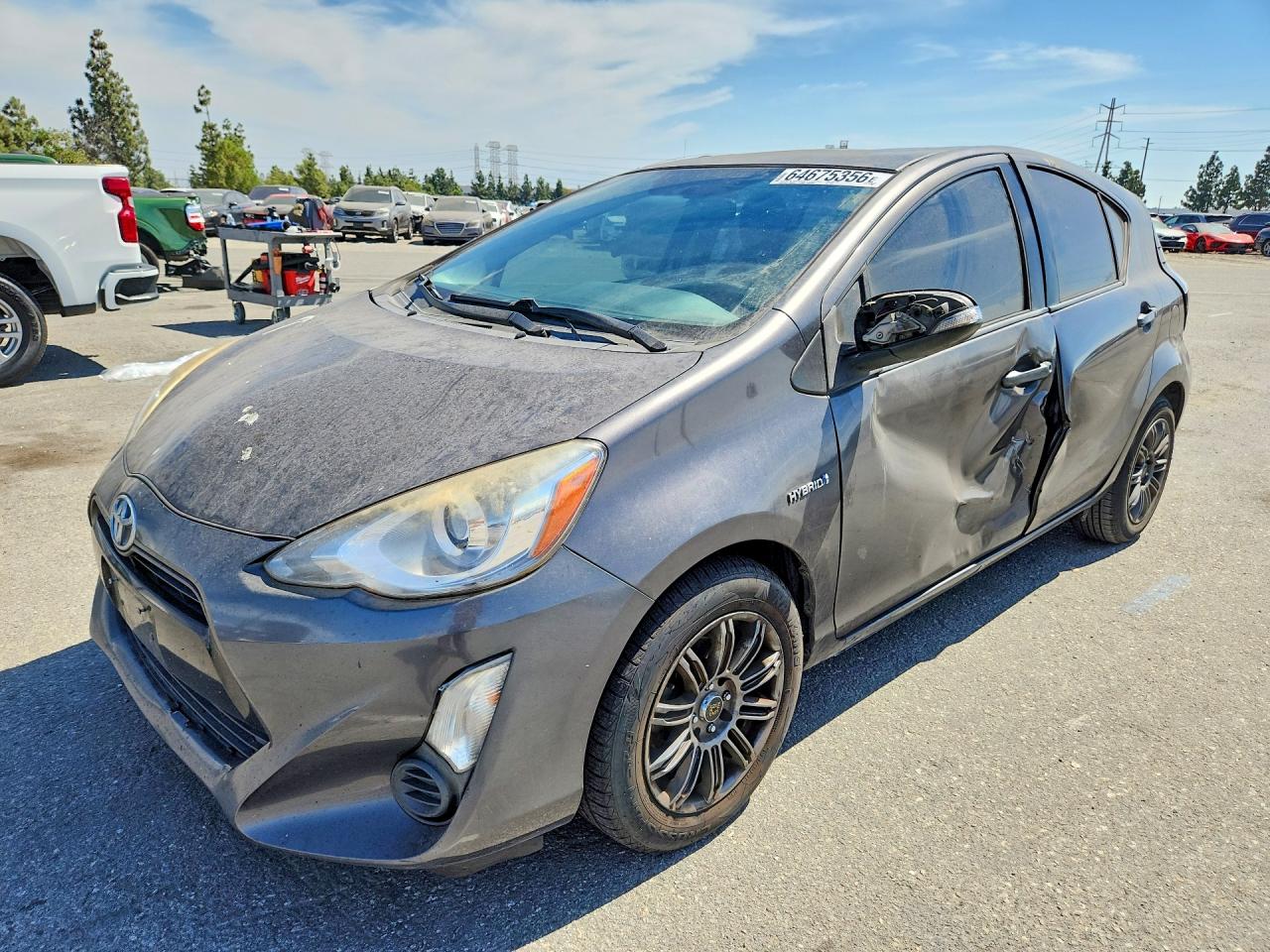JTDKDTB30F1090887 · 2015 TOYOTA PRIUS C