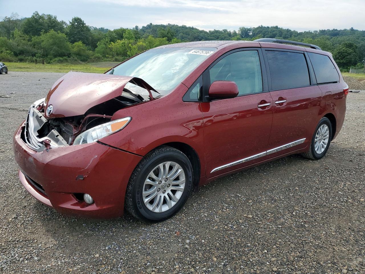 5TDYK3DC5GS761231 · 2016 TOYOTA SIENNA