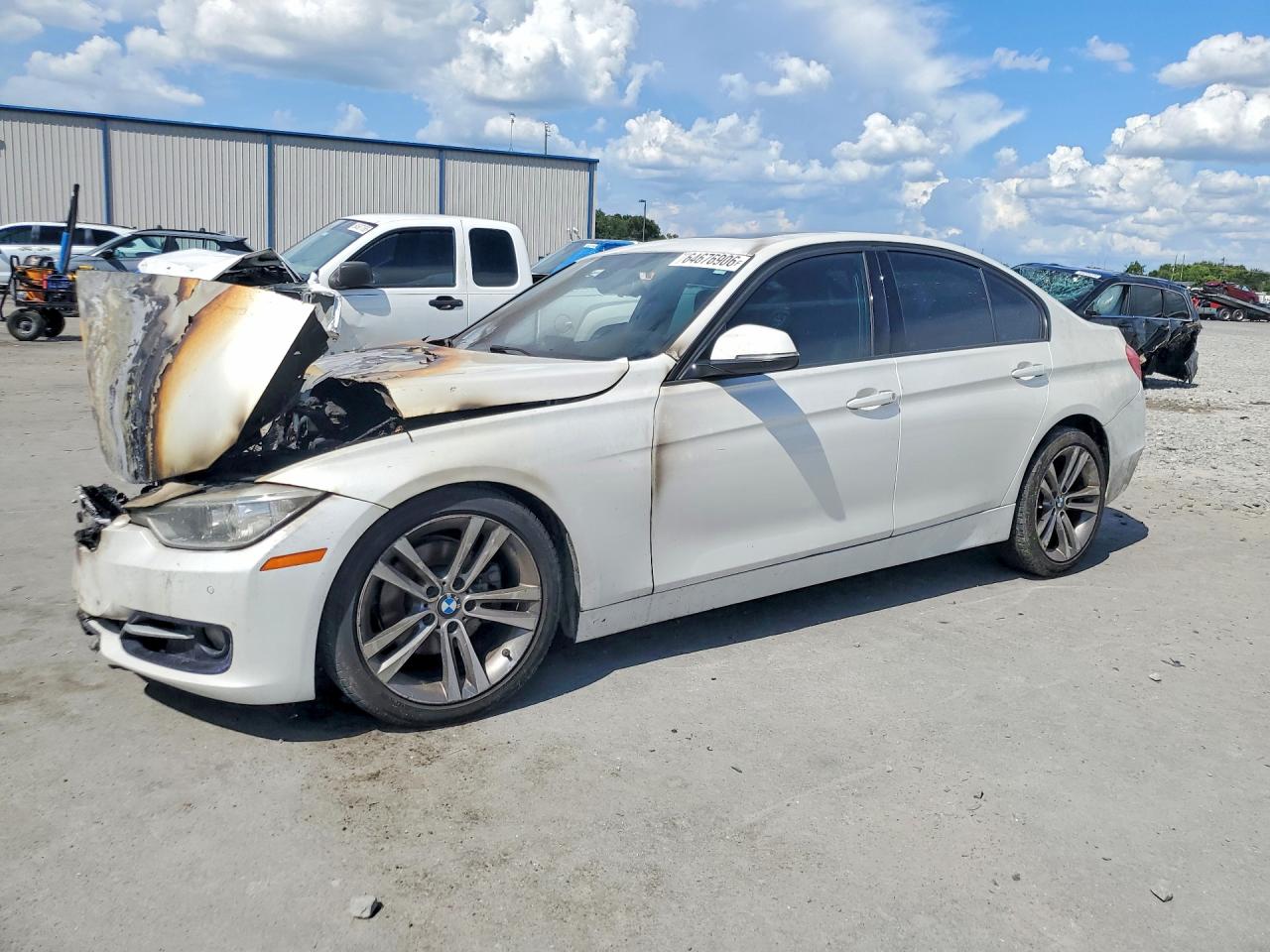 WBA3A5C57EJ463525 · 2014 BMW 328