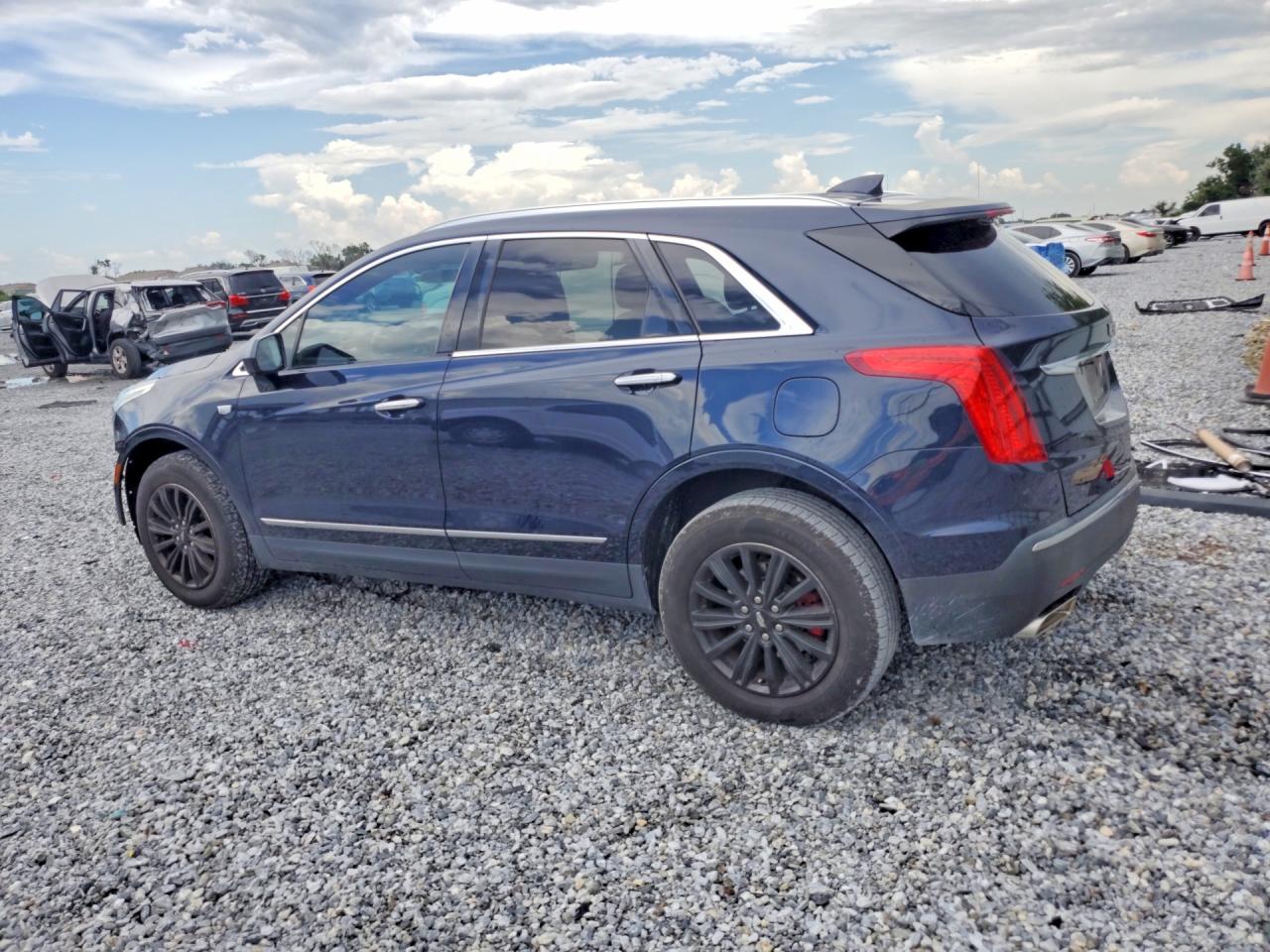 1GYKNARS1HZ207406 · 2017 CADILLAC XT5 · 2/14