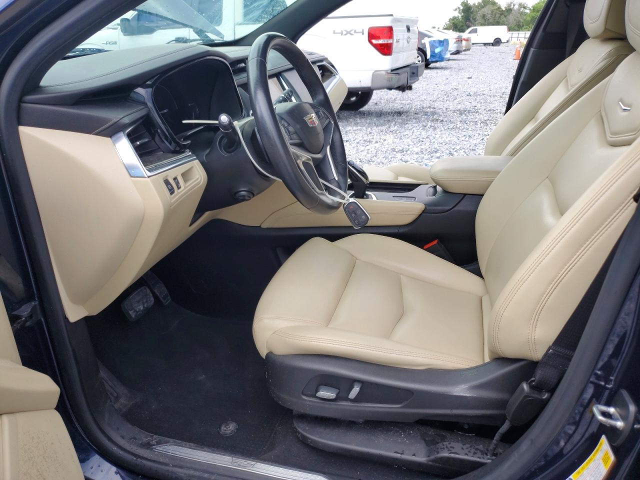 1GYKNARS1HZ207406 · 2017 CADILLAC XT5 · 7/14