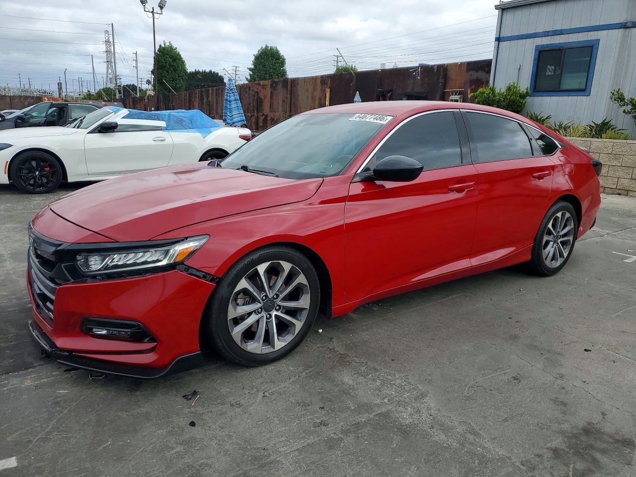 1HGCV1F32JA256529 · 2018 HONDA ACCORD