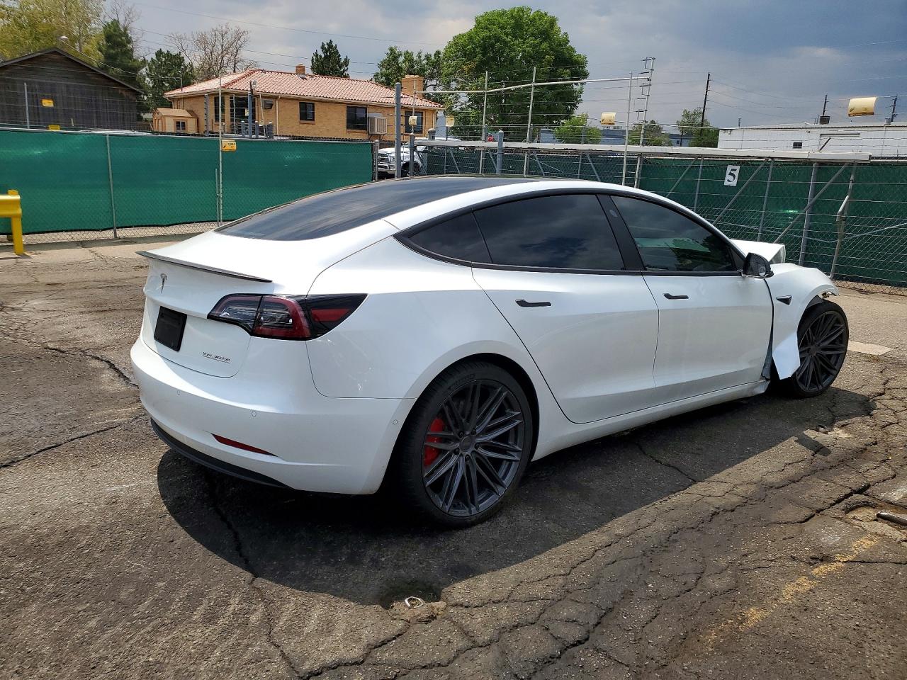 5YJ3E1EC8LF642138 · 2020 TESLA MODEL 3 · 3/12