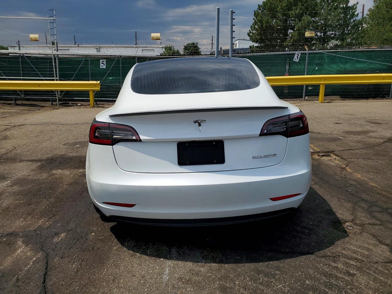 5YJ3E1EC8LF642138 · 2020 TESLA MODEL 3 · 6/12