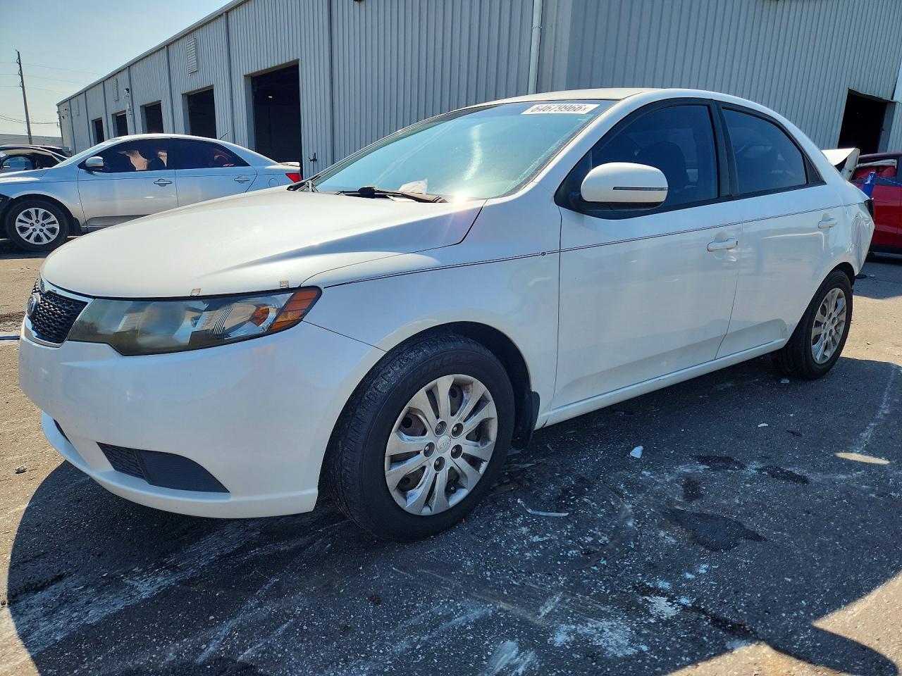 KNAFU4A21D5654453 · 2013 KIA FORTE