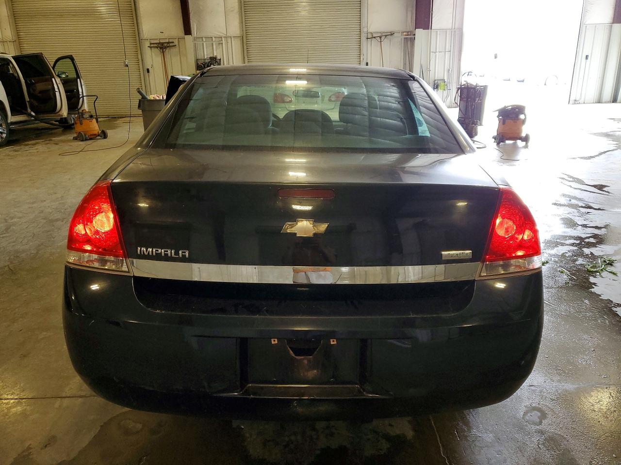 2G1WG5EK2B1317470 · 2011 CHEVROLET IMPALA · 6/12