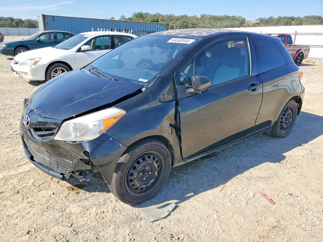 2012 TOYOTA YARIS