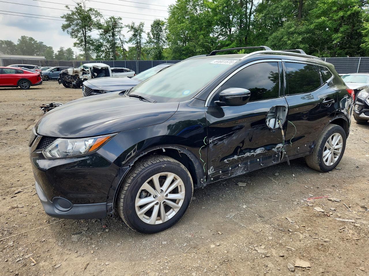 JN1BJ1CR1JW288845 · 2018 NISSAN ROGUE SPORT