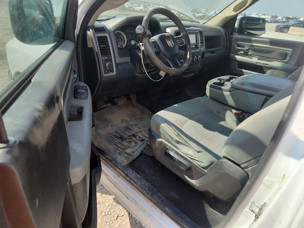 3C6JR7ATXHG565656 · 2017 RAM 1500 · 8/13