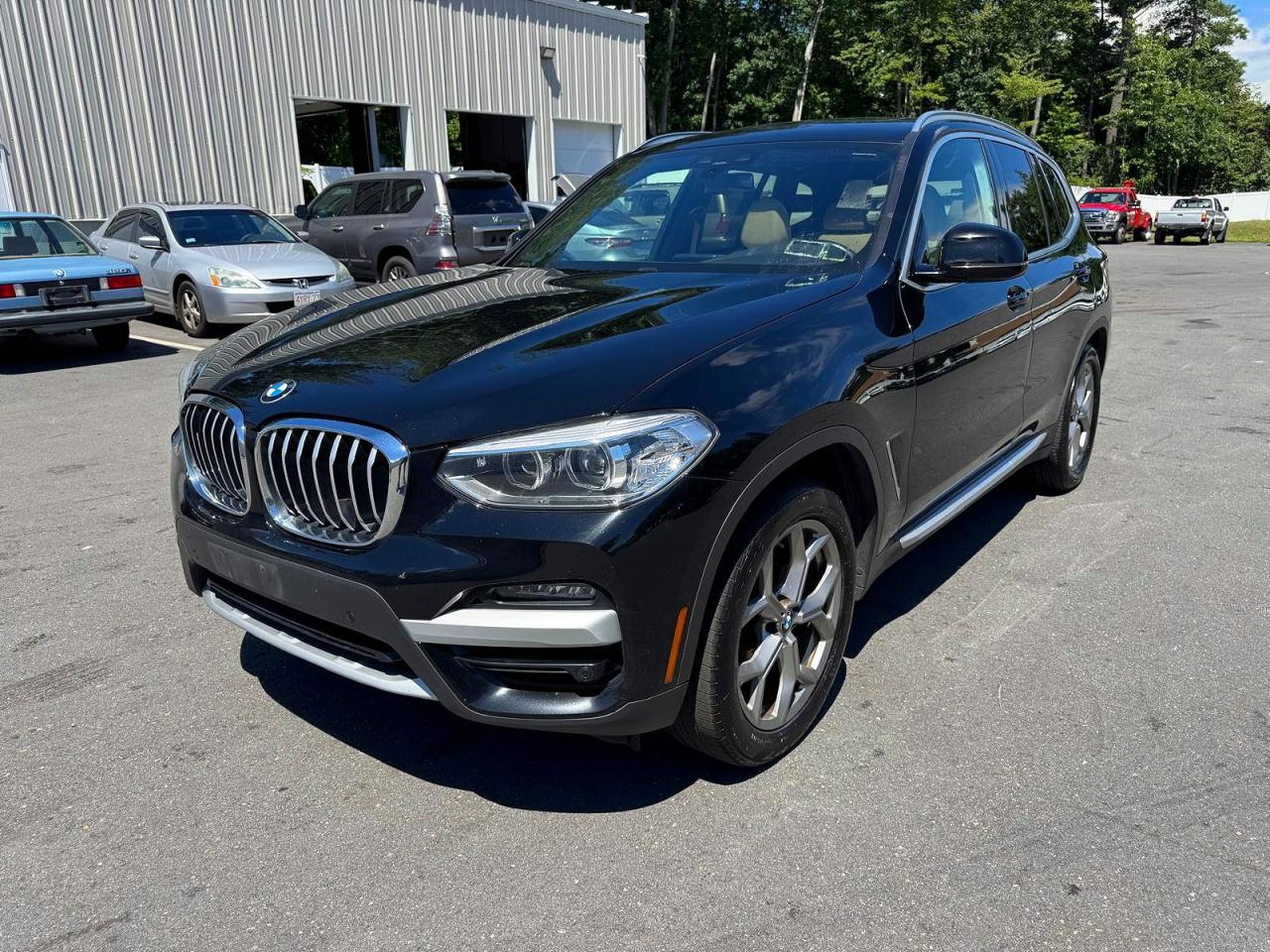 5UXTY3C02M9F68322 · 2021 BMW X3