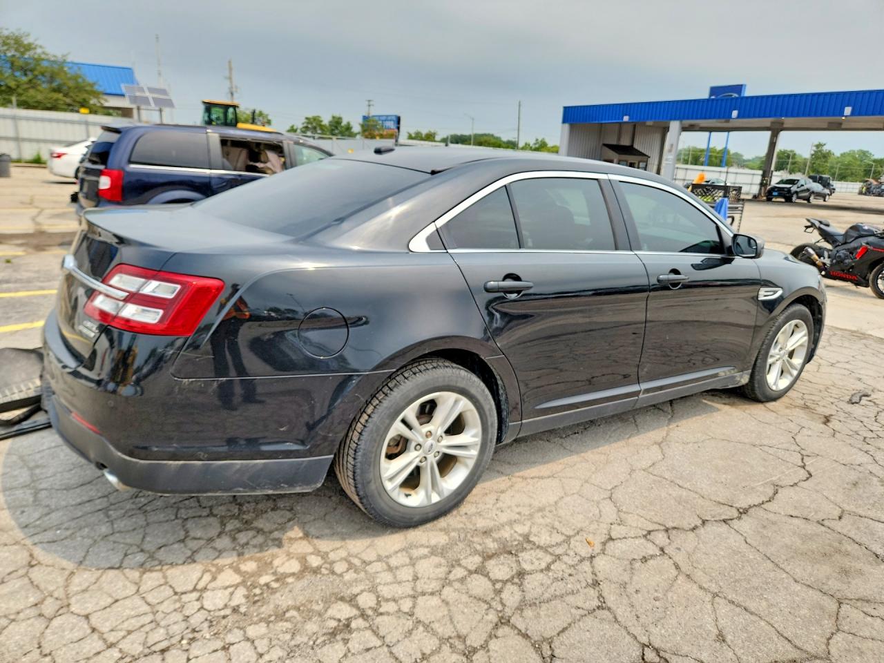 1FAHP2E80FG102154 · 2015 FORD TAURUS · 3/12