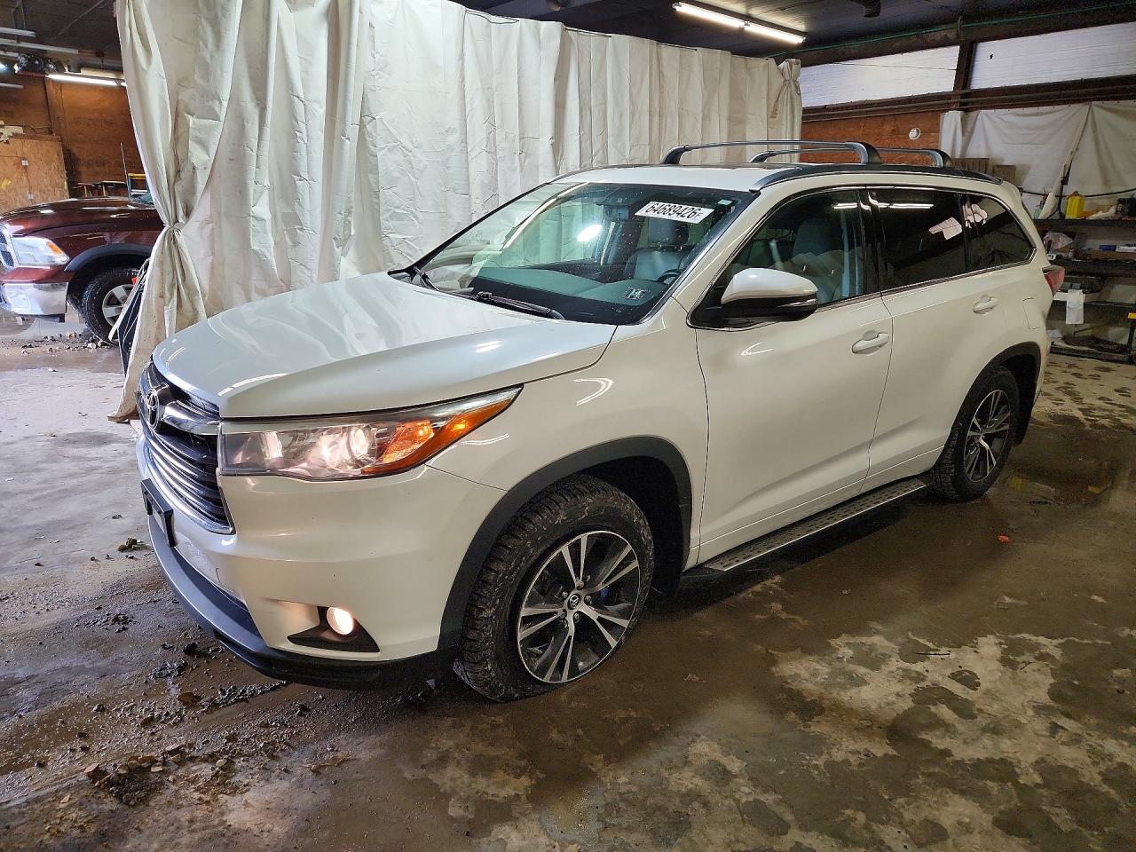 5TDJKRFH5GS243519 · 2016 TOYOTA HIGHLANDER