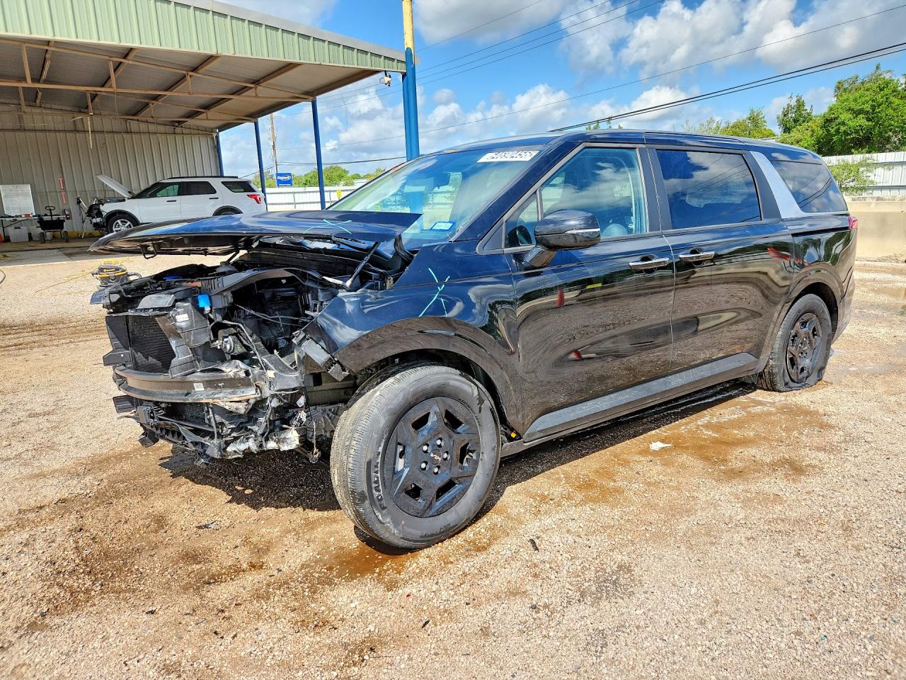 KNDNB5K34T6586191 · 2026 KIA CARNIVAL