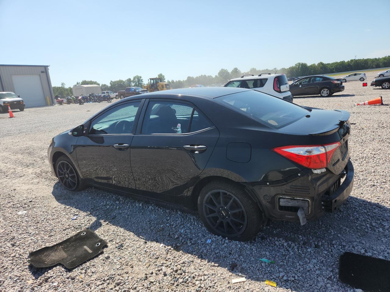 5YFBURHE1FP274985 · 2015 TOYOTA COROLLA · 2/12
