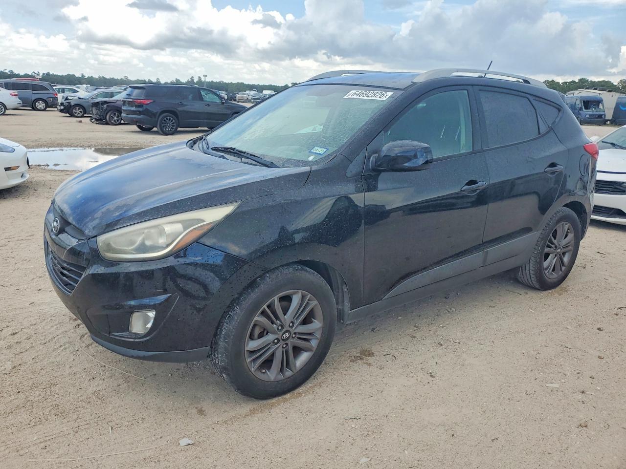KM8JU3AG4FU111492 · 2015 HYUNDAI TUCSON