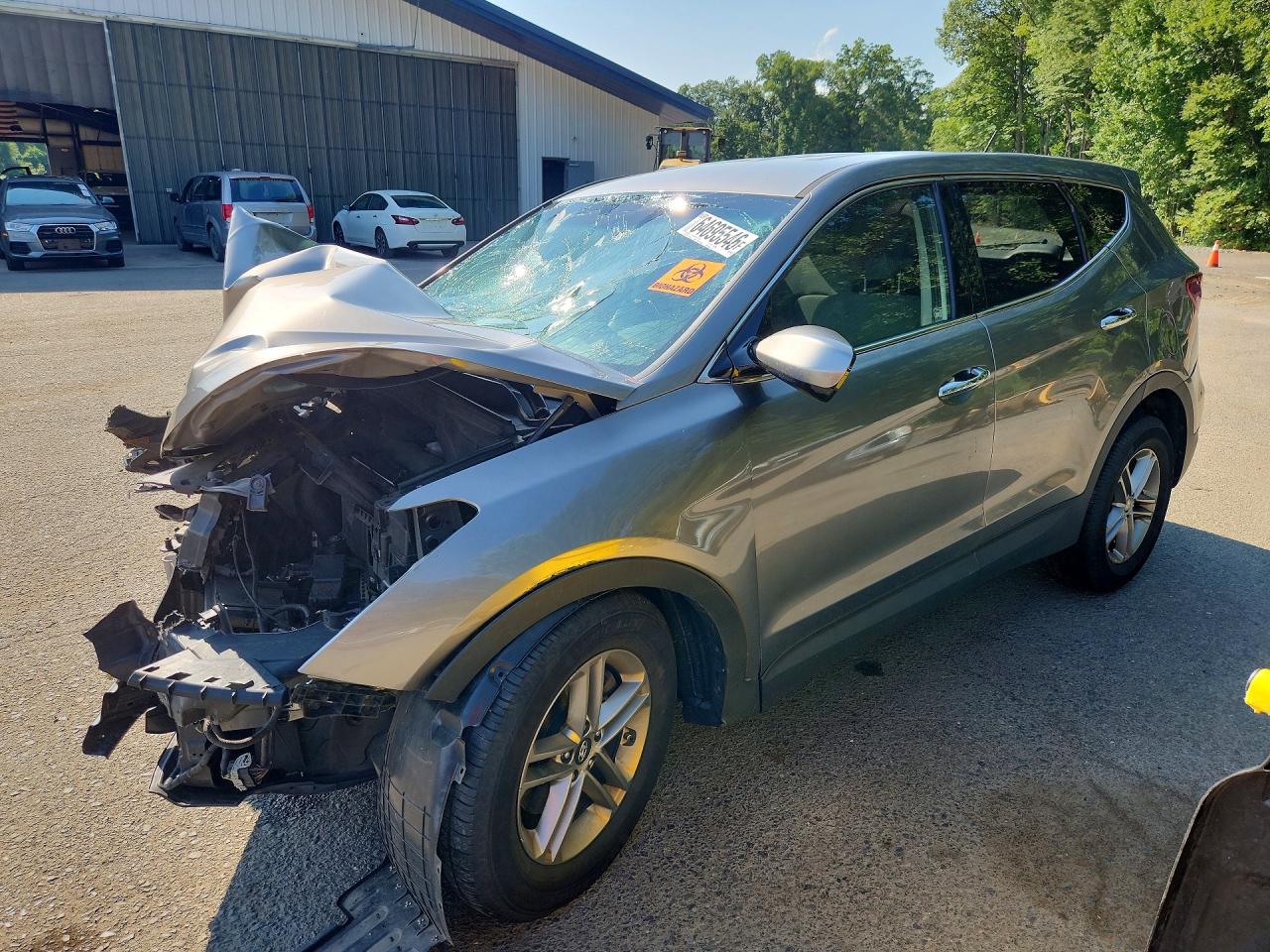 5XYZTDLB0JG569686 · 2018 HYUNDAI SANTA FE SPORT