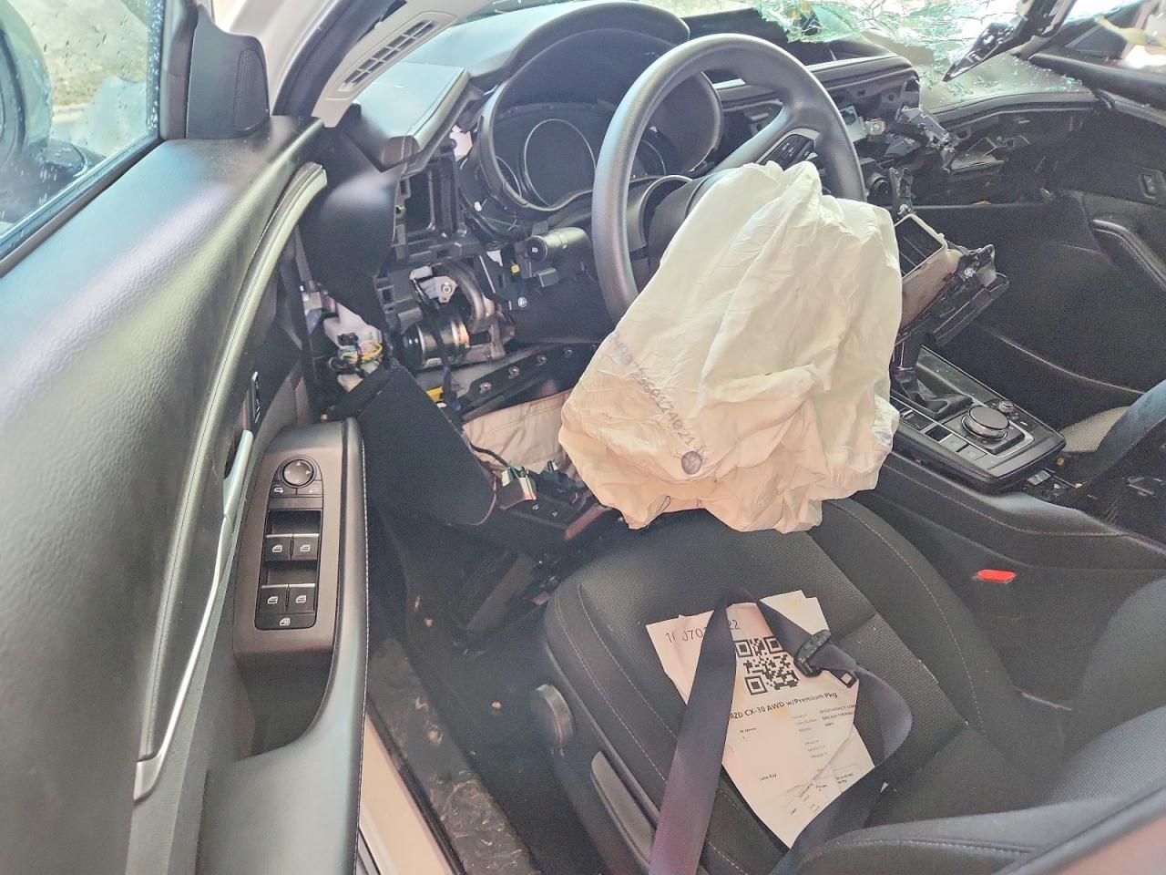 3MVDMBAM1RM705627 · 2024 MAZDA CX-30 · 8/12
