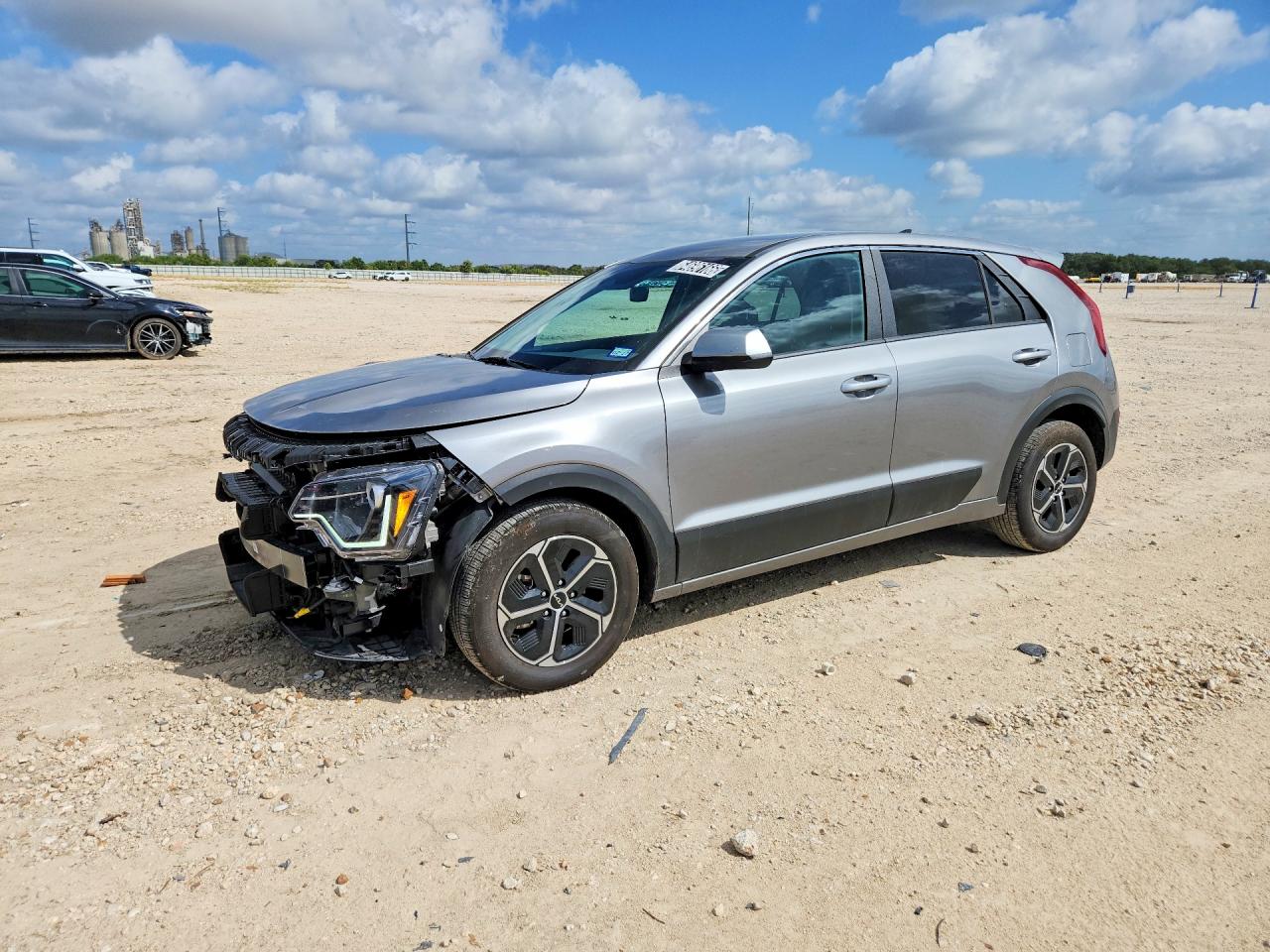 KNDCP3LE1T5347426 · 2026 KIA NIRO