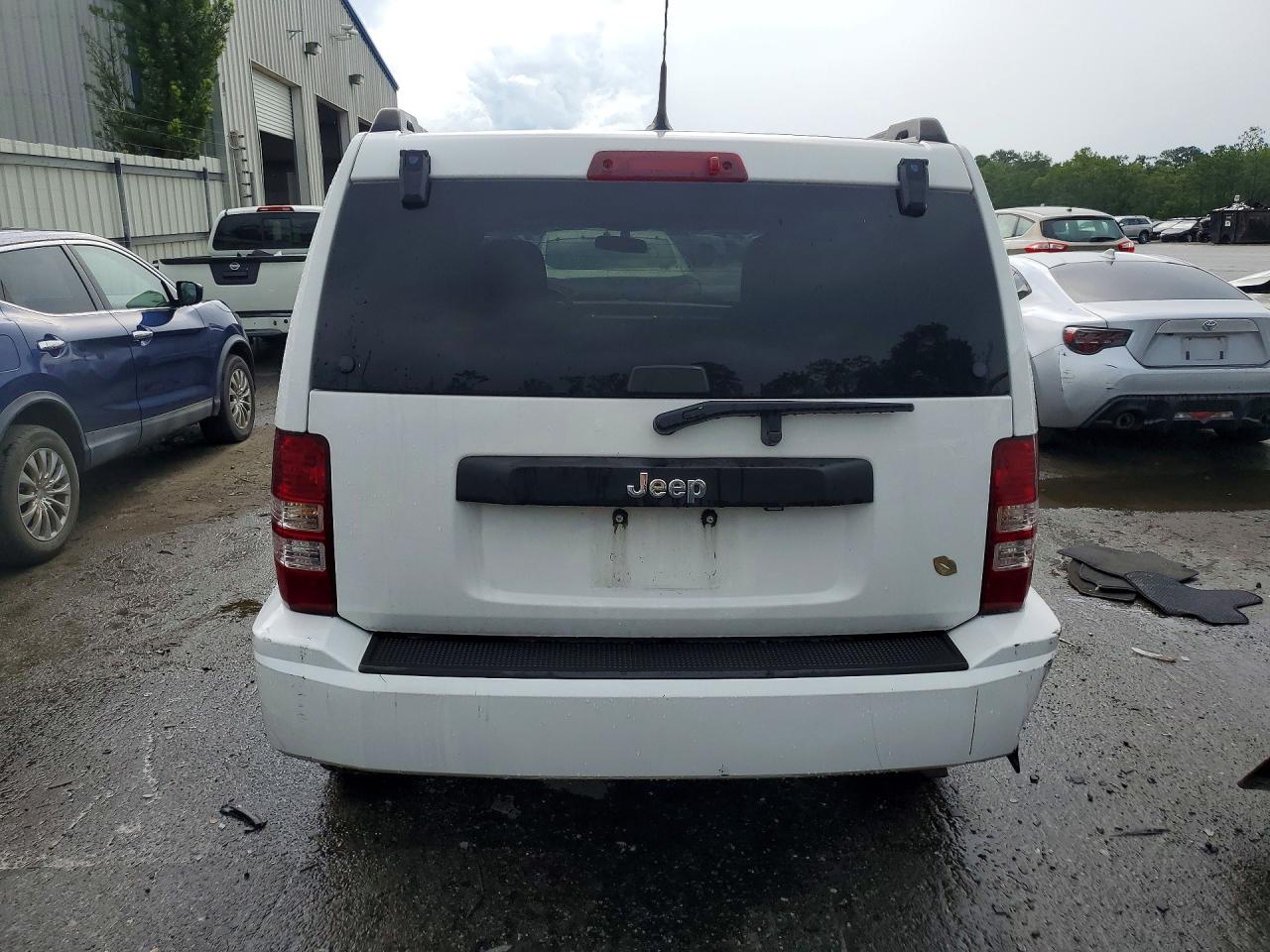 1J4PP2GK0BW569664 · 2011 JEEP LIBERTY · 6/13