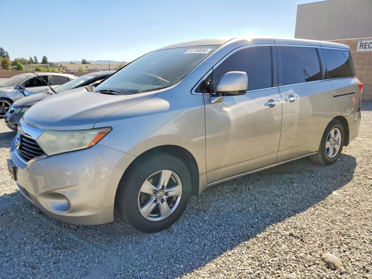 JN8AE2KP1D9063318 · 2013 NISSAN QUEST