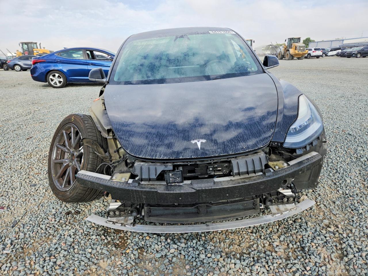 5YJ3E1EA3KF416070 · 2019 TESLA MODEL 3 · 5/13