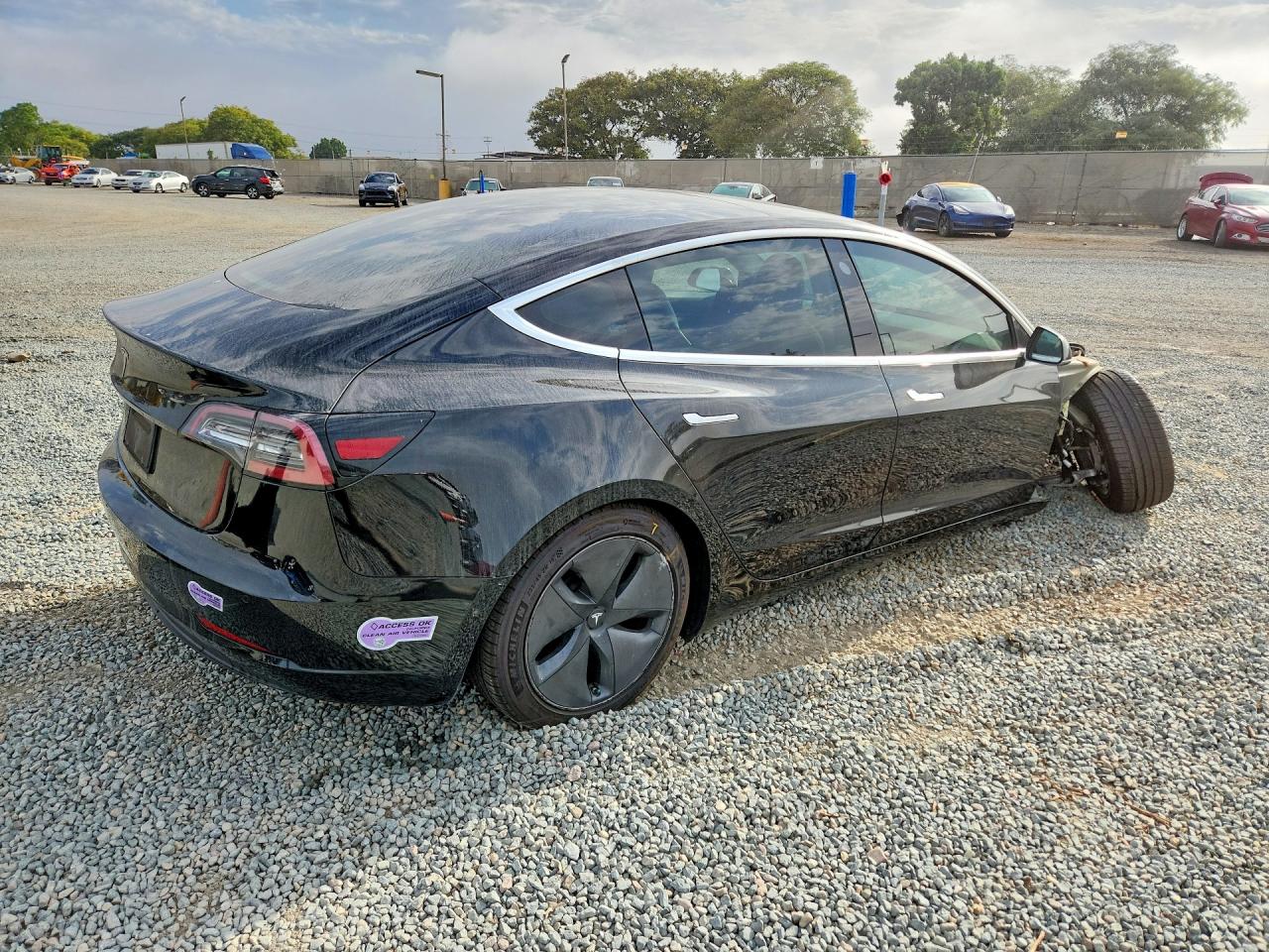 5YJ3E1EA3KF416070 · 2019 TESLA MODEL 3 · 3/13